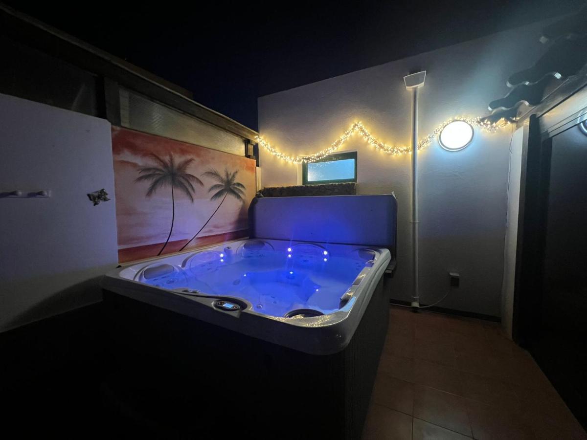 Casa Orilla! Beautiful Private Holiday Villa With Hot Tub La Oliva Zewnętrze zdjęcie
